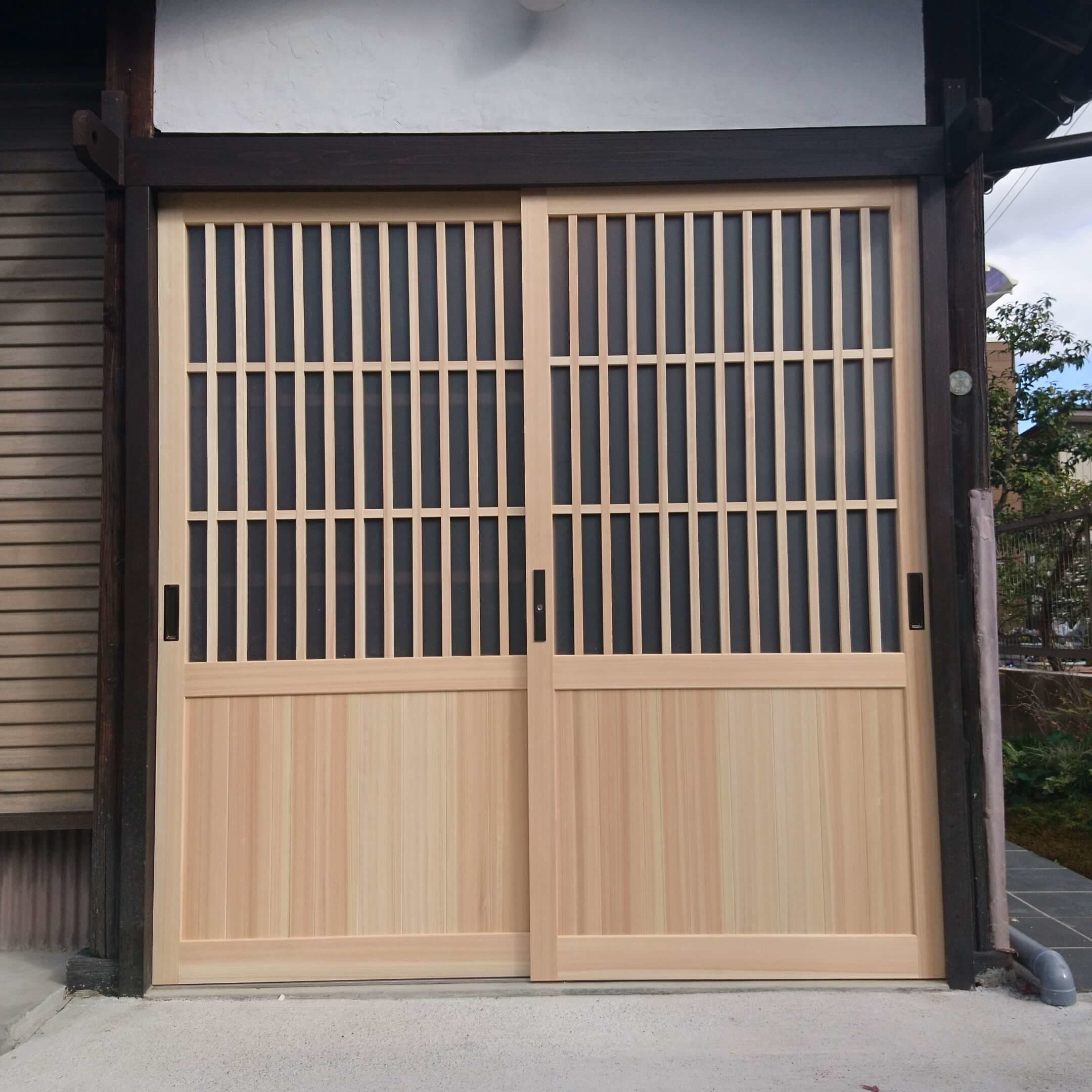 玄関扉の新調 名古屋市東区 | 玄関扉の新調なら建具修理の窓口名古屋市東区